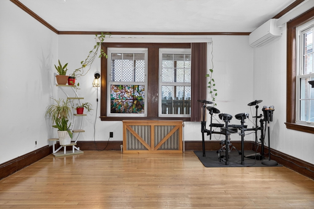 3 Hawthorne Street Malden, MA 02148 - Photo 12 of 42
