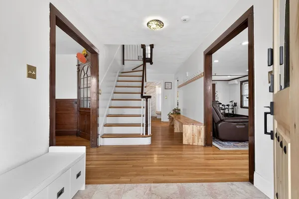 a view of entryway and hall