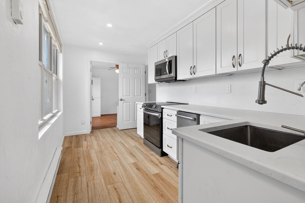 3 Hawthorne Street Malden, MA 02148 - Photo 21 of 42