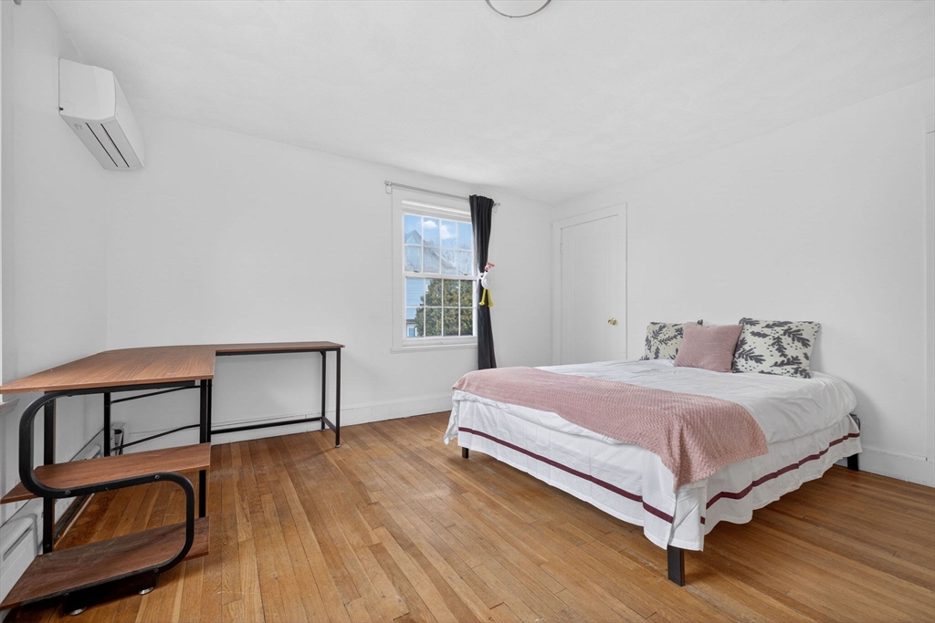 3 Hawthorne Street Malden, MA 02148 - Photo 31 of 42