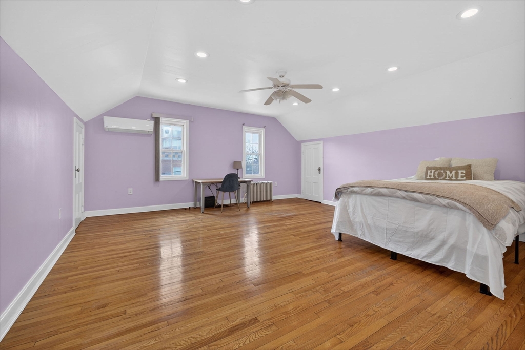 3 Hawthorne Street Malden, MA 02148 - Photo 36 of 42