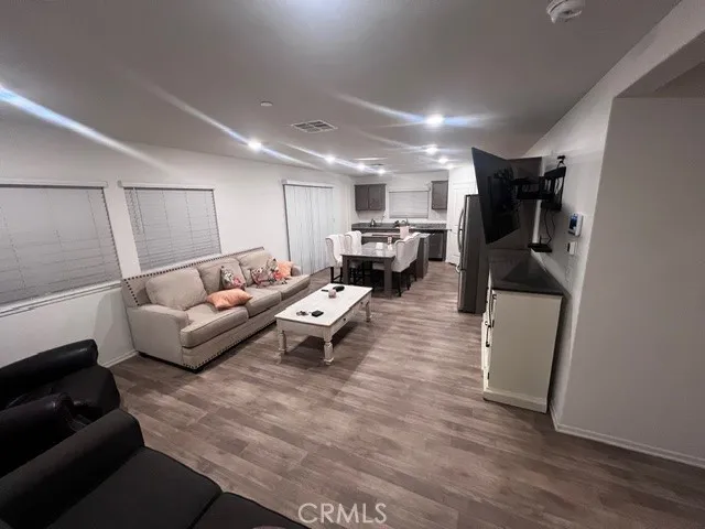 $2,800 | 30939 Studebaker Court, Winchester, CA 92596