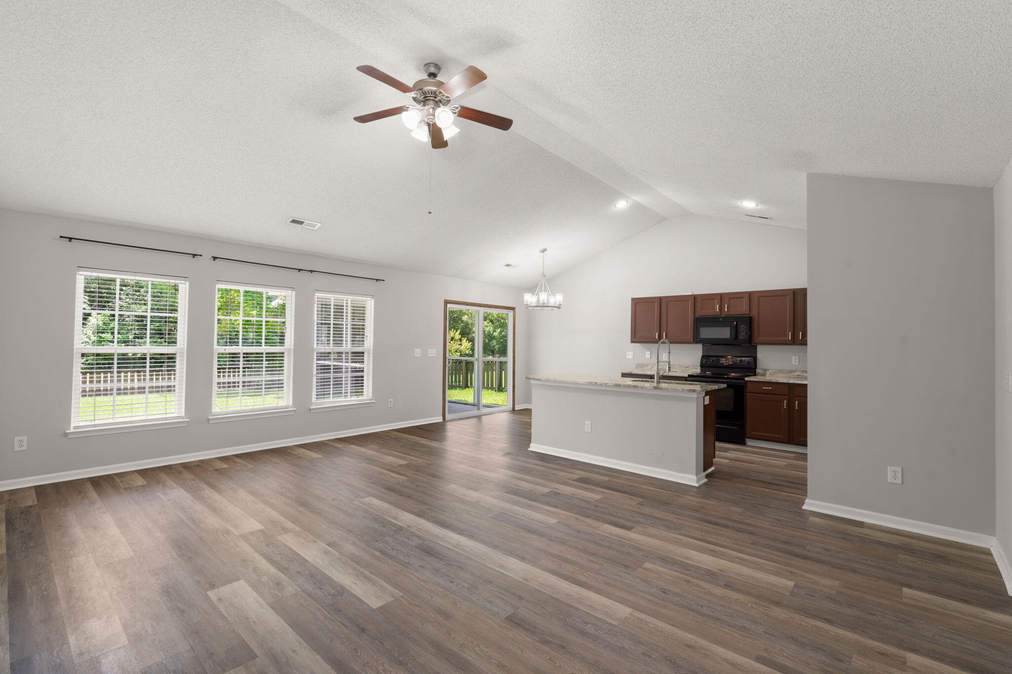 225 Border Road Goose Creek, SC 29445 - Photo 9 of 37