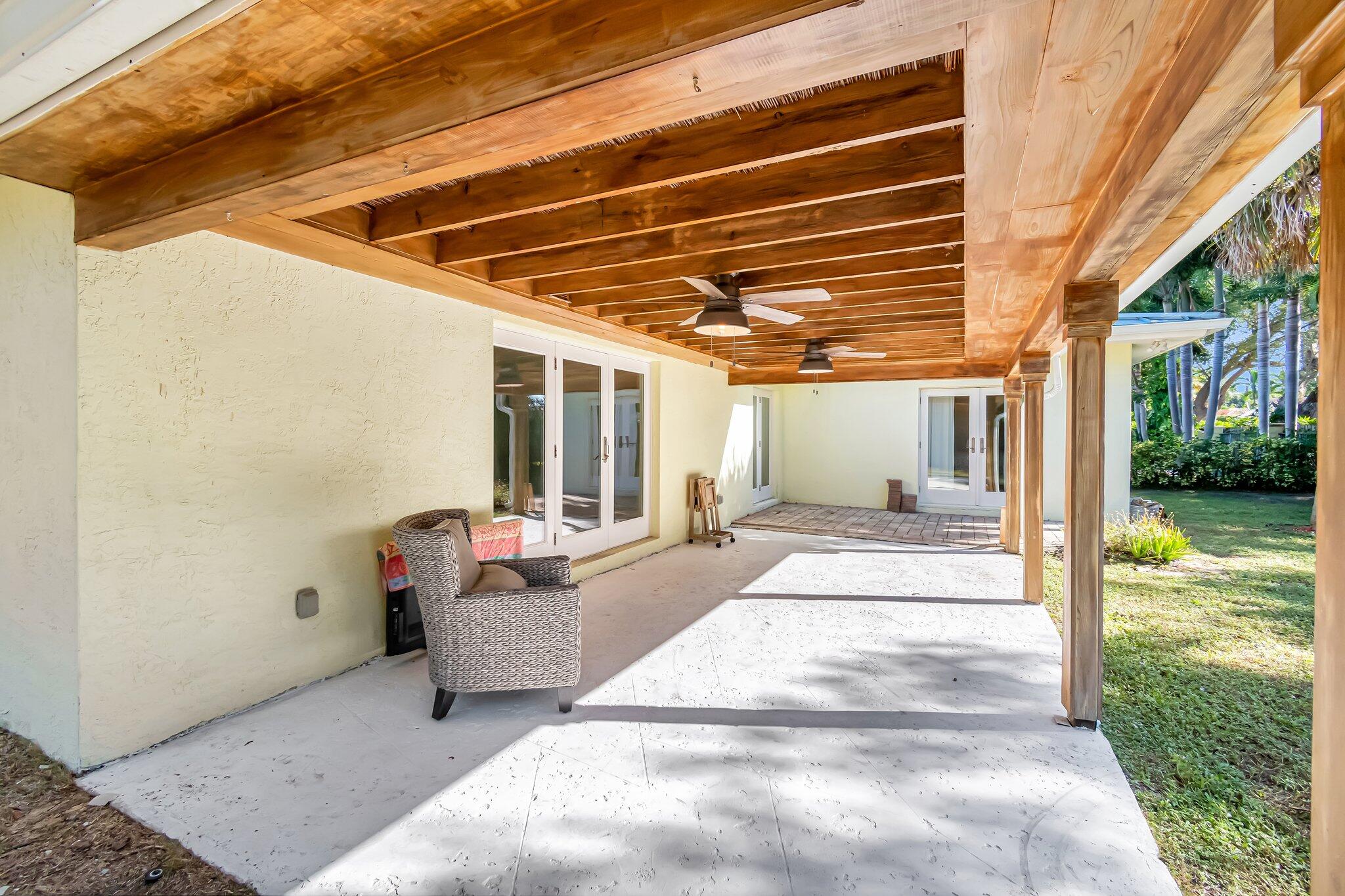 646 Southwest 4th Street Boca Raton, FL 33486 - Photo 15 of 16 42-web-or-mls-DSC_4199