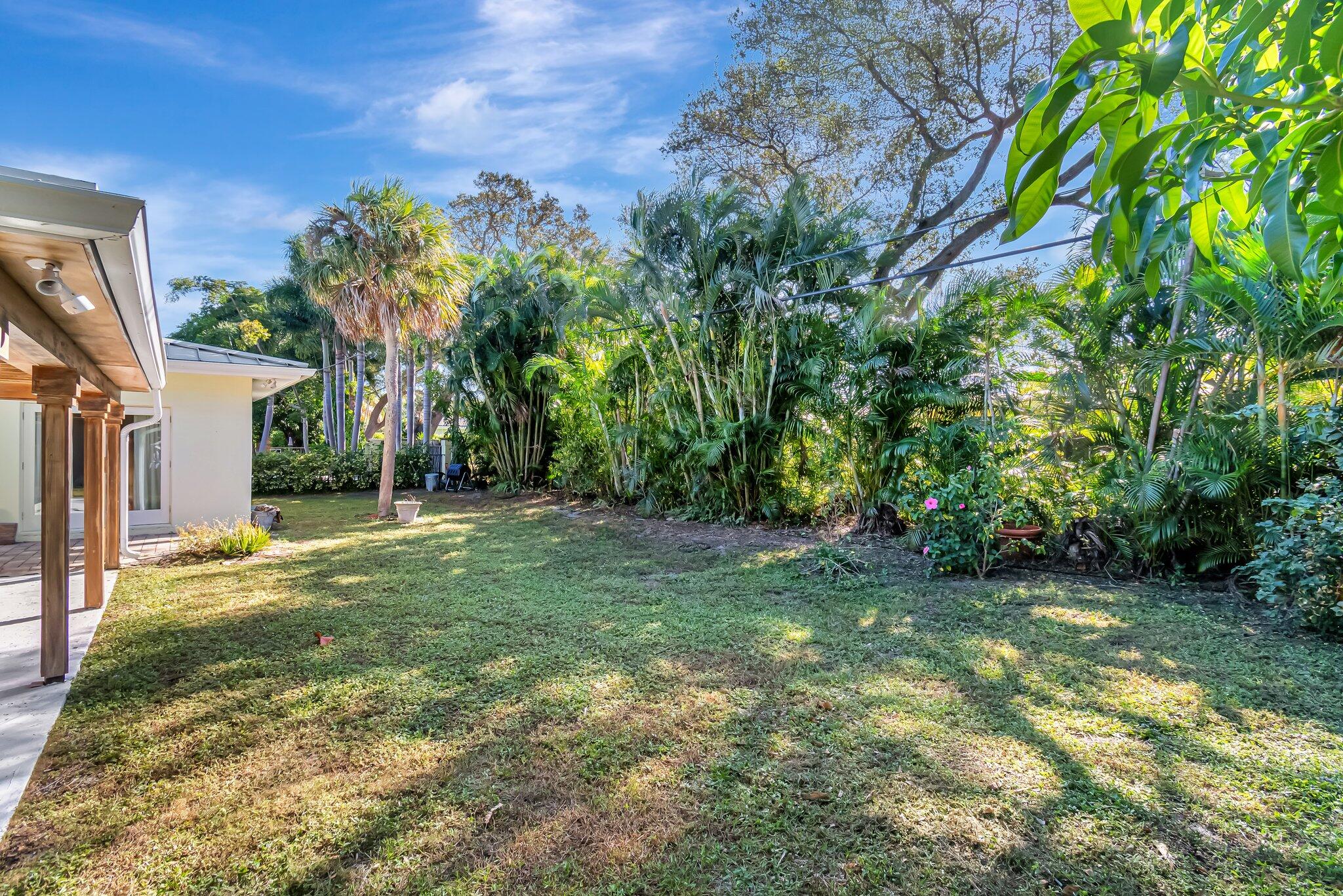 646 Southwest 4th Street Boca Raton, FL 33486 - Photo 16 of 16 44-web-or-mls-DSC_4219