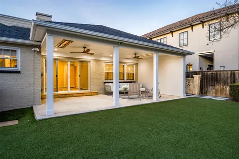$2,298,000 | 4561 Belclaire Avenue, Highland Park, TX 75205