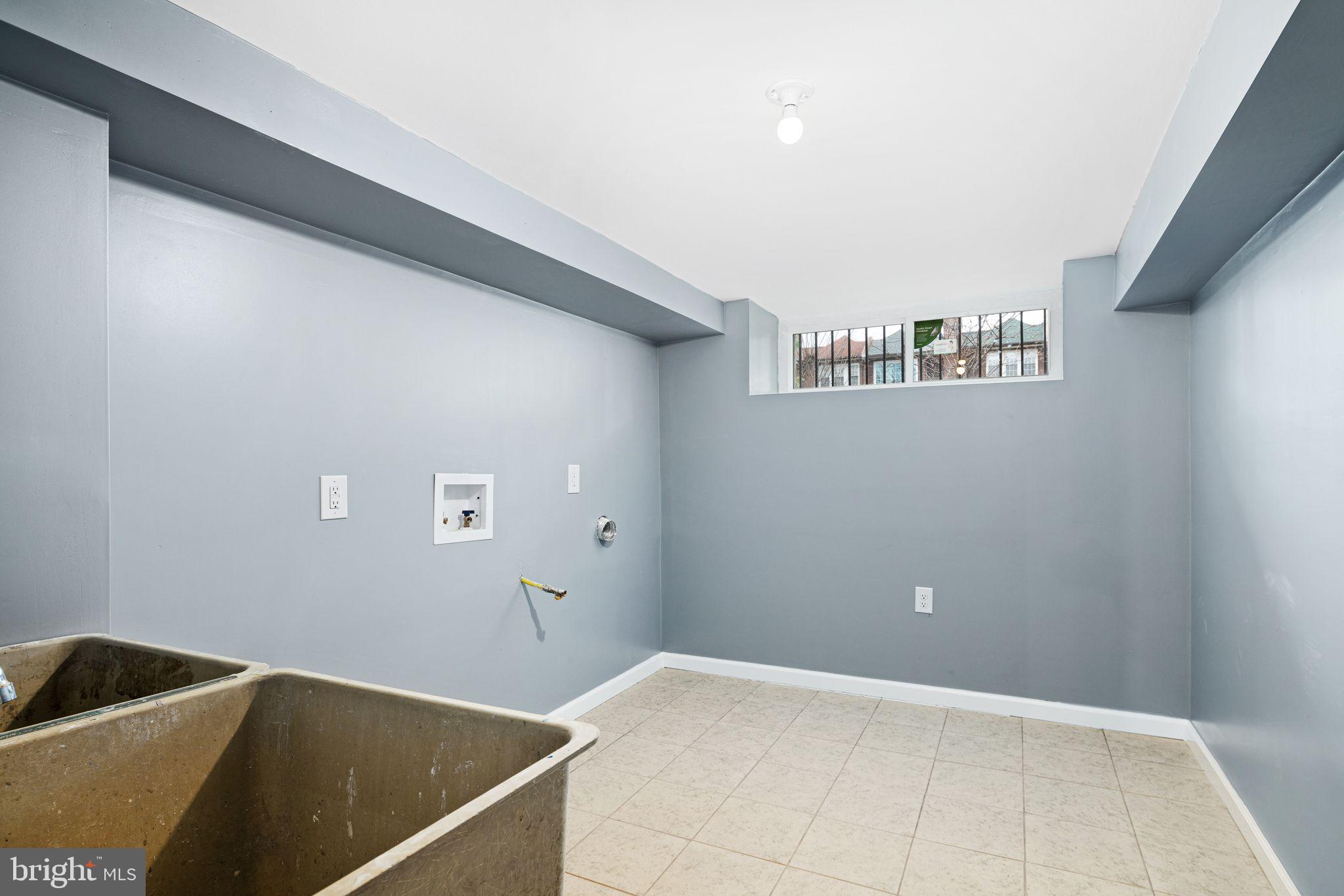 452 South 48th Street Philadelphia, PA 19143 - Photo 52 of 60 a view of livingroom