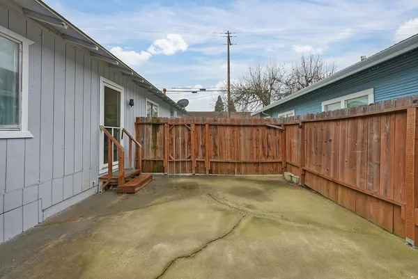 $514,900 | 804 H Street, Marysville, CA 95901