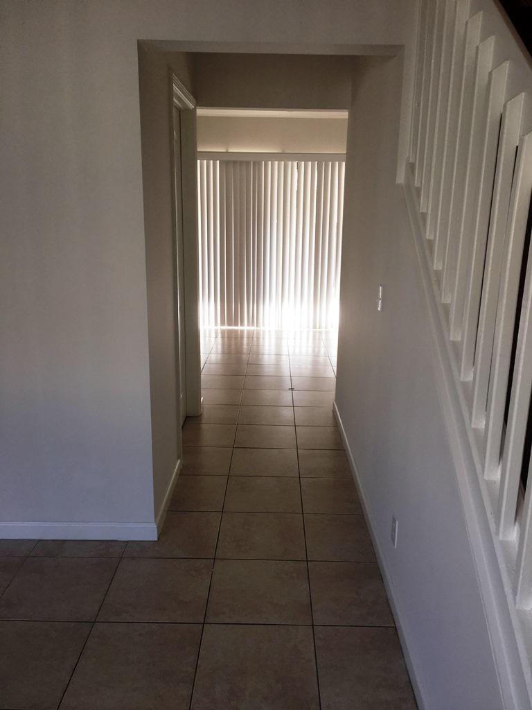 5352 Bosque Lane, Unit 109 West Palm Beach, FL 33415 - Photo 9 of 30 IMG_5446