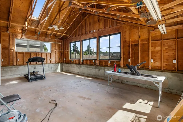 $784,900 | 4819 181st Lane Southwest, Rochester, WA 98579