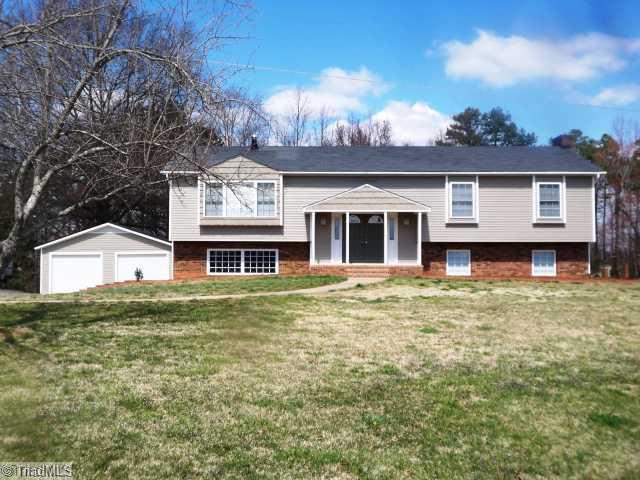 756 Central Road Clemmons, NC 27012 - Photo 1 of 16 Exterior Front. 756 Central Road