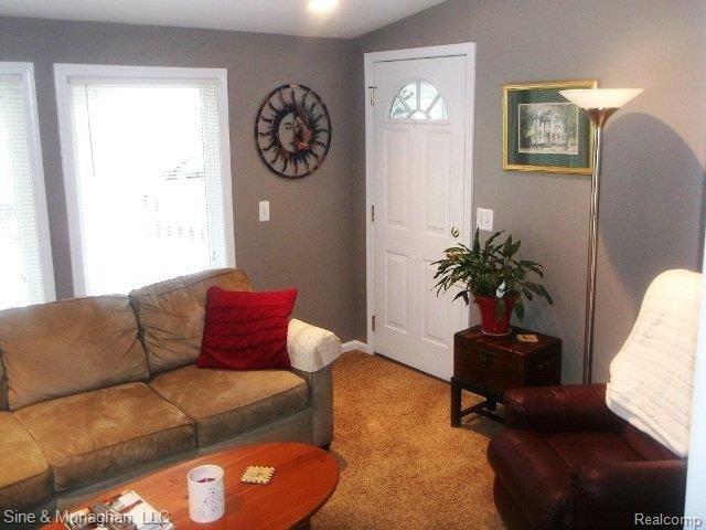 212 Ridgemont Road Grosse Pointe, MI 48236 - Photo 15 of 24 DSCF1138.JPG