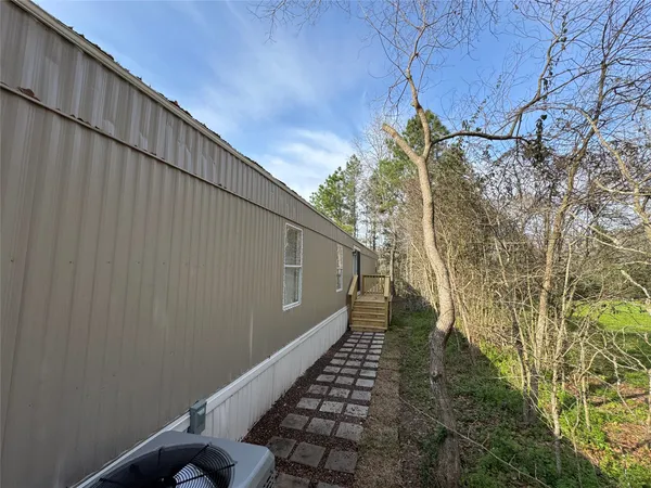 $1,495 | 15840 Lowell, Montgomery, TX 77316