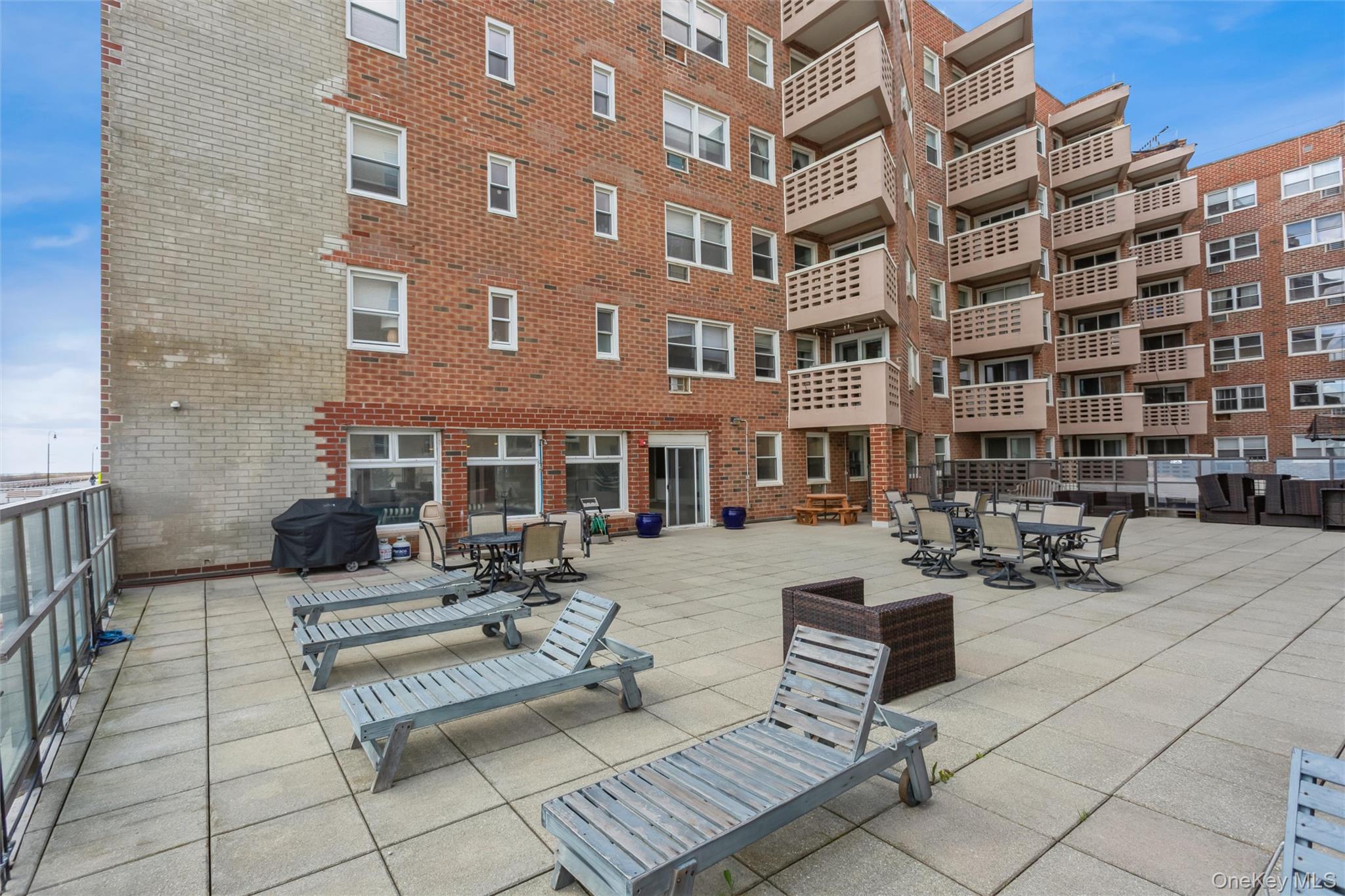 600 Shore Road, Unit 3S Long Beach, NY 11561 - Photo 16 of 36