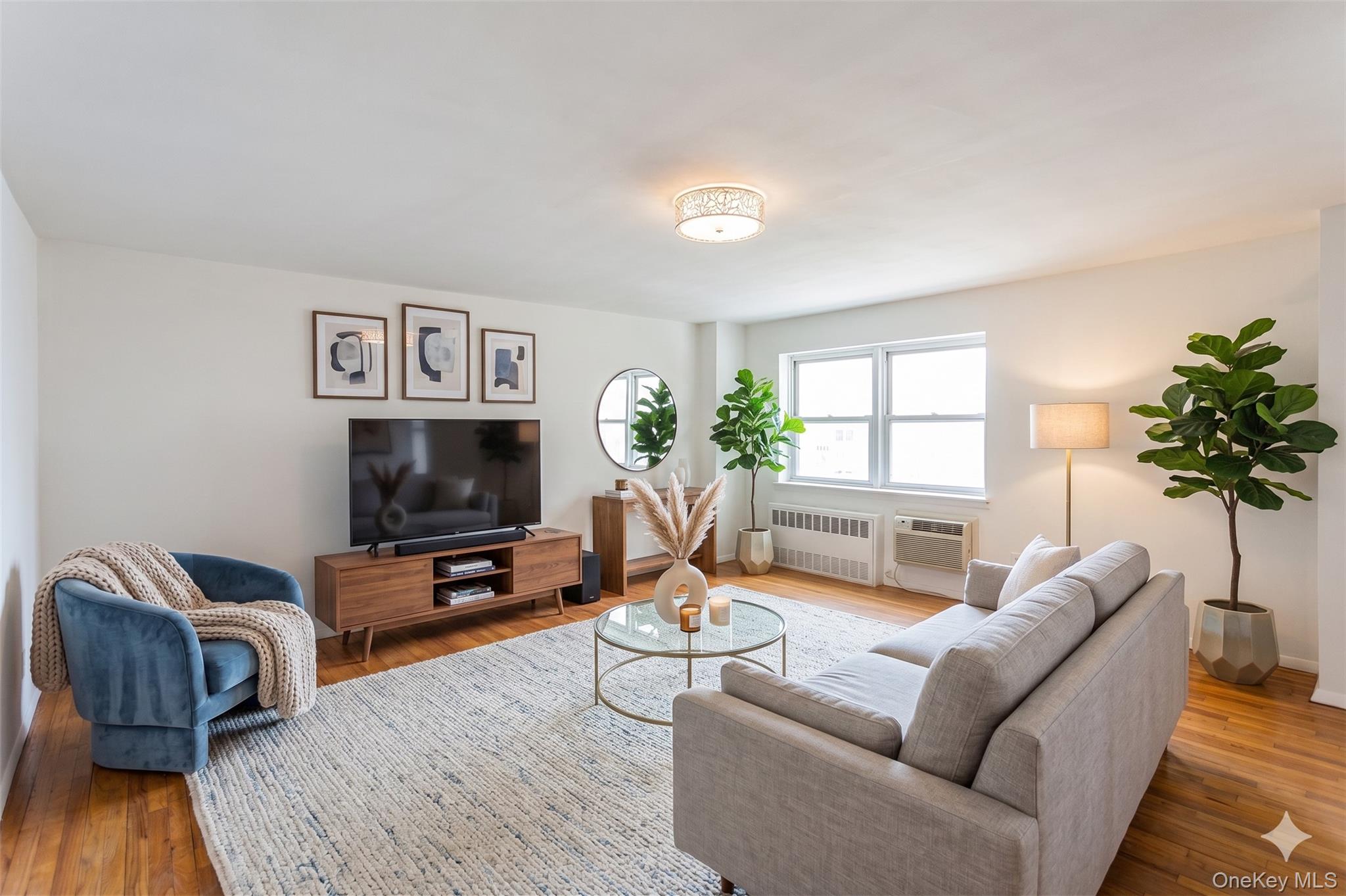 600 Shore Road, Unit 3S Long Beach, NY 11561 - Photo 21 of 36 Virtually Staged