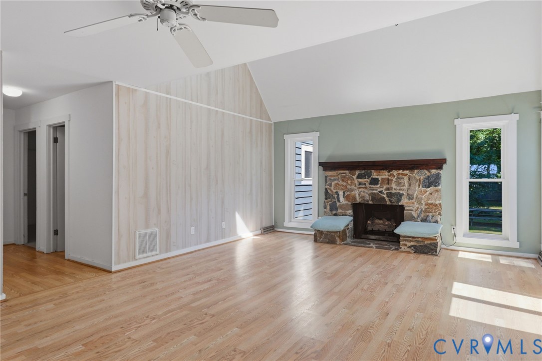 9541 Woodgate Road Chesterfield, VA 23832 - Photo 5 of 34 Gallery Image 5