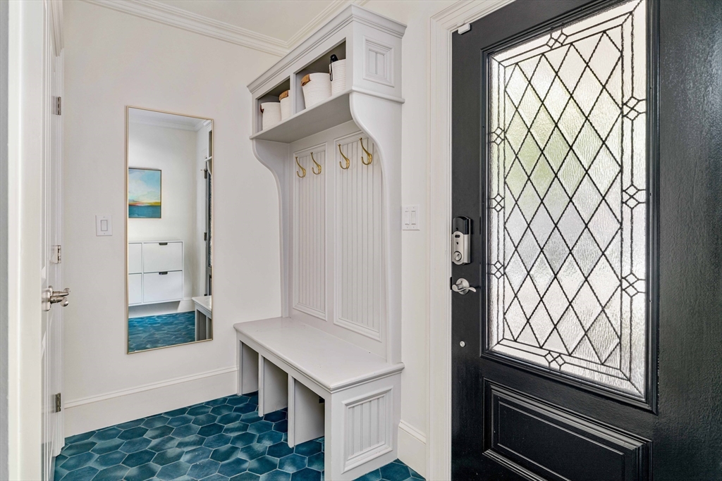 27 Summit Avenue, Unit 2 Brookline, MA 02446 - Photo 32 of 34 a view of front door of house