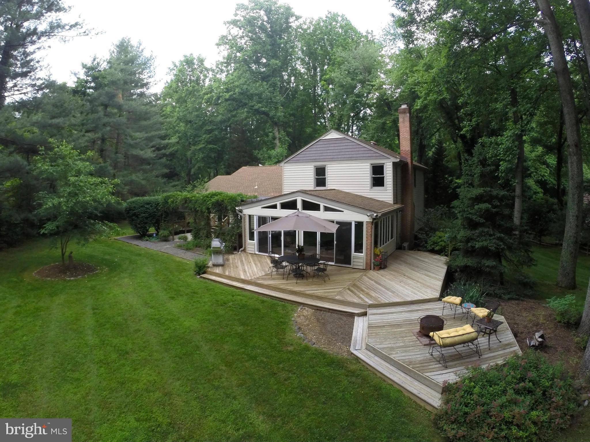 931 Welham Green Road Great Falls, VA 22066 - Photo 2 of 30 Exterior (Rear)