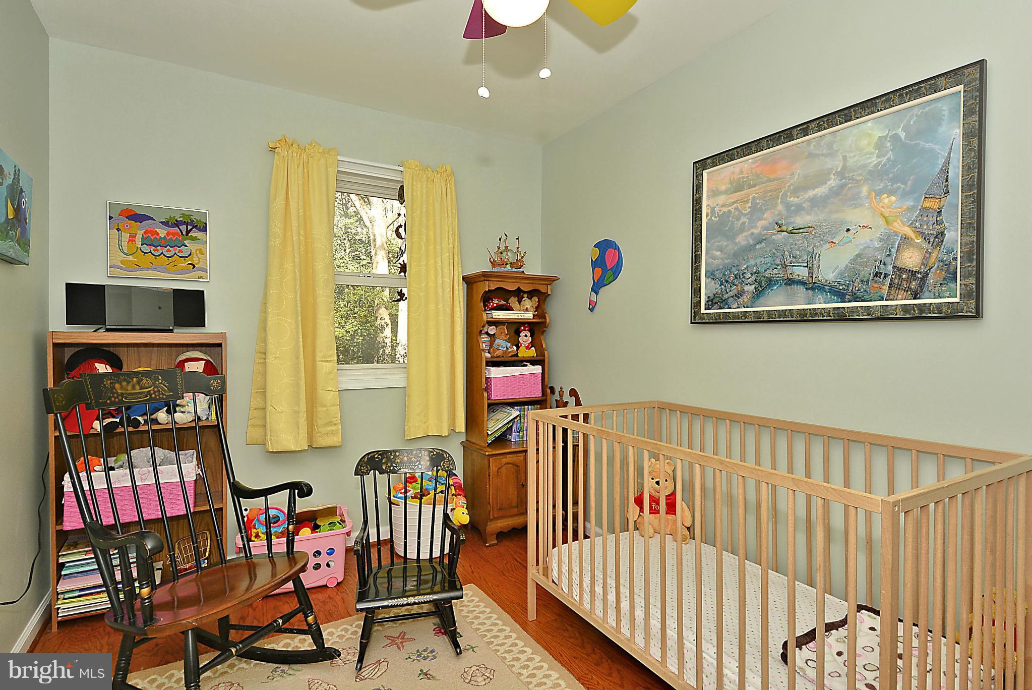 931 Welham Green Road Great Falls, VA 22066 - Photo 21 of 30 Bedroom