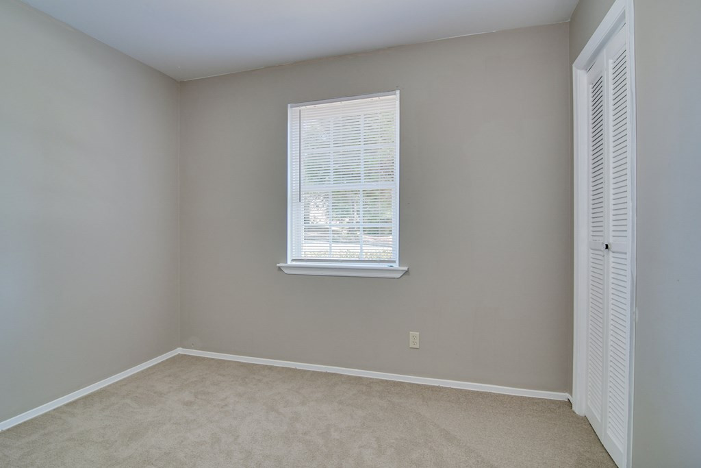 3511 Southwick Road Augusta, GA 30906 - Photo 11 of 19 Gallery Image 11