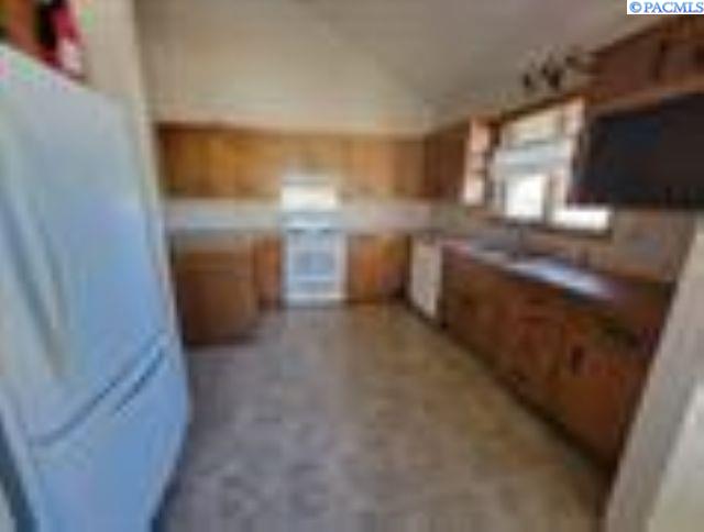 2241 Olmstead Road Grandview, WA 98930 - Photo 16 of 19 Gallery Image 16