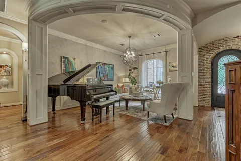 $1,299,900 | 106 Fairwater Drive, Montgomery, TX 77356
