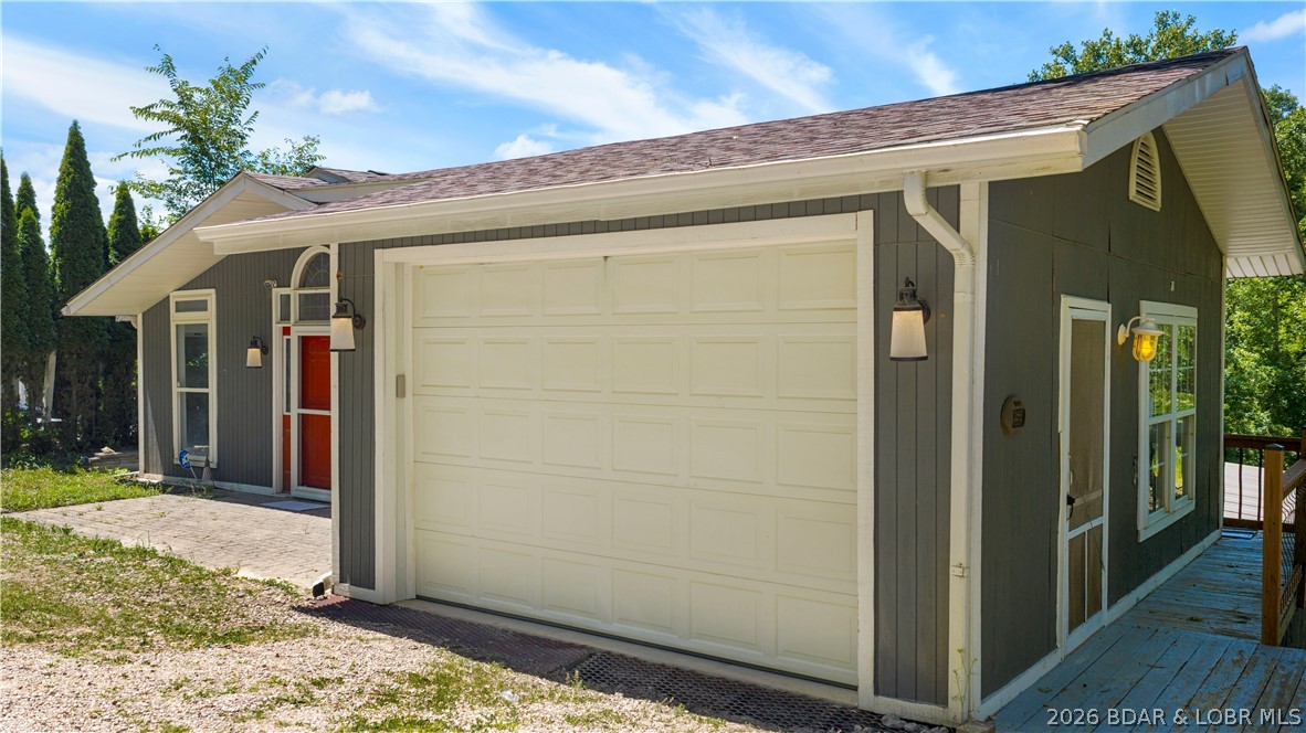 20569 Echo Valley Road Rocky Mount, MO 65072 - Photo 39 of 43 Attached Garage