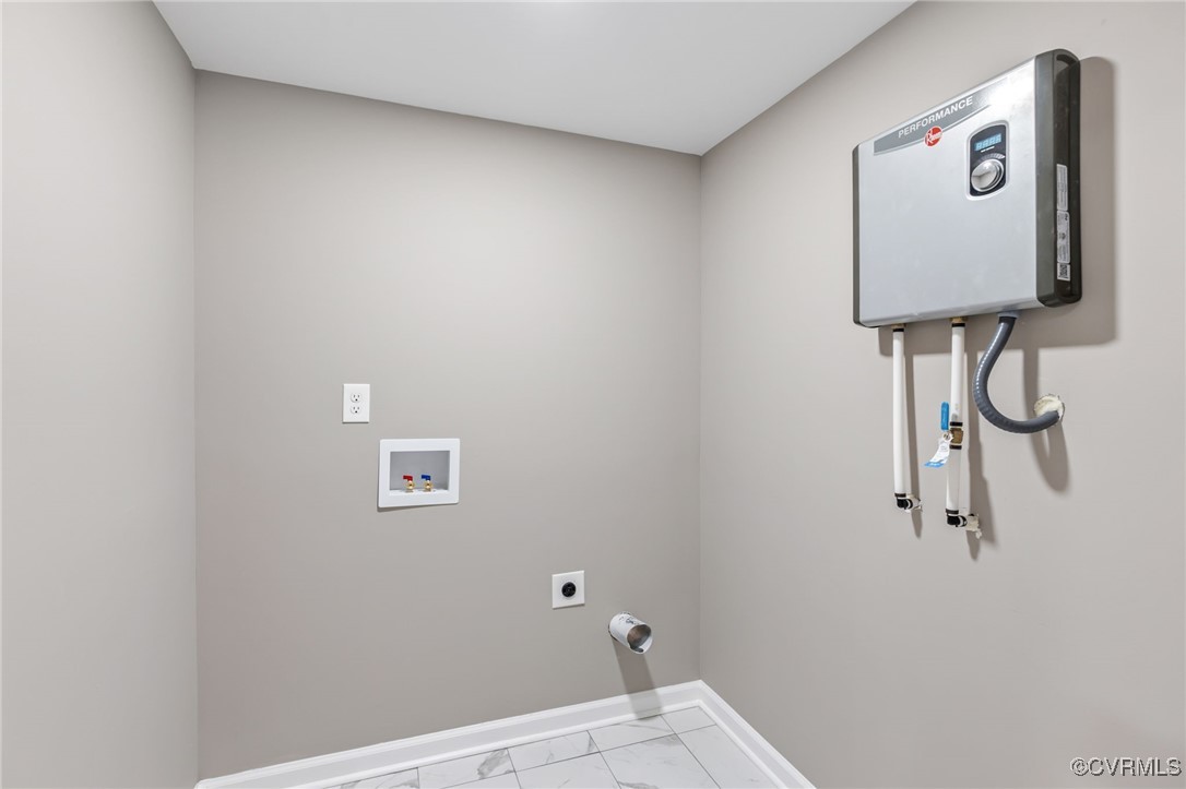 9531 Reams Road Chesterfield, VA 23236 - Photo 29 of 34 a bathroom with a shower and a toilet