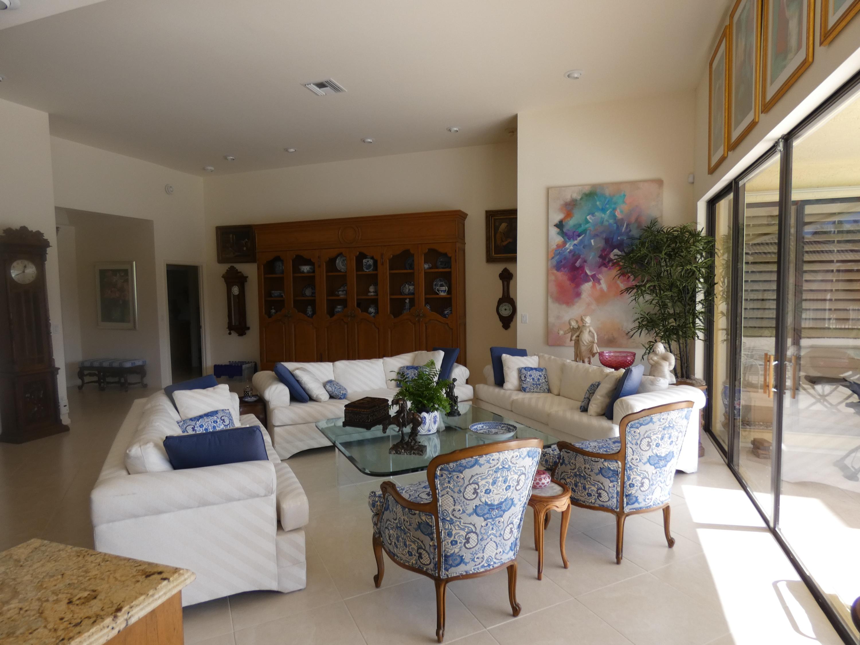 10164 Canoe Brook Circle Boca Raton, FL 33498 - Photo 9 of 29 LIVING ROOM