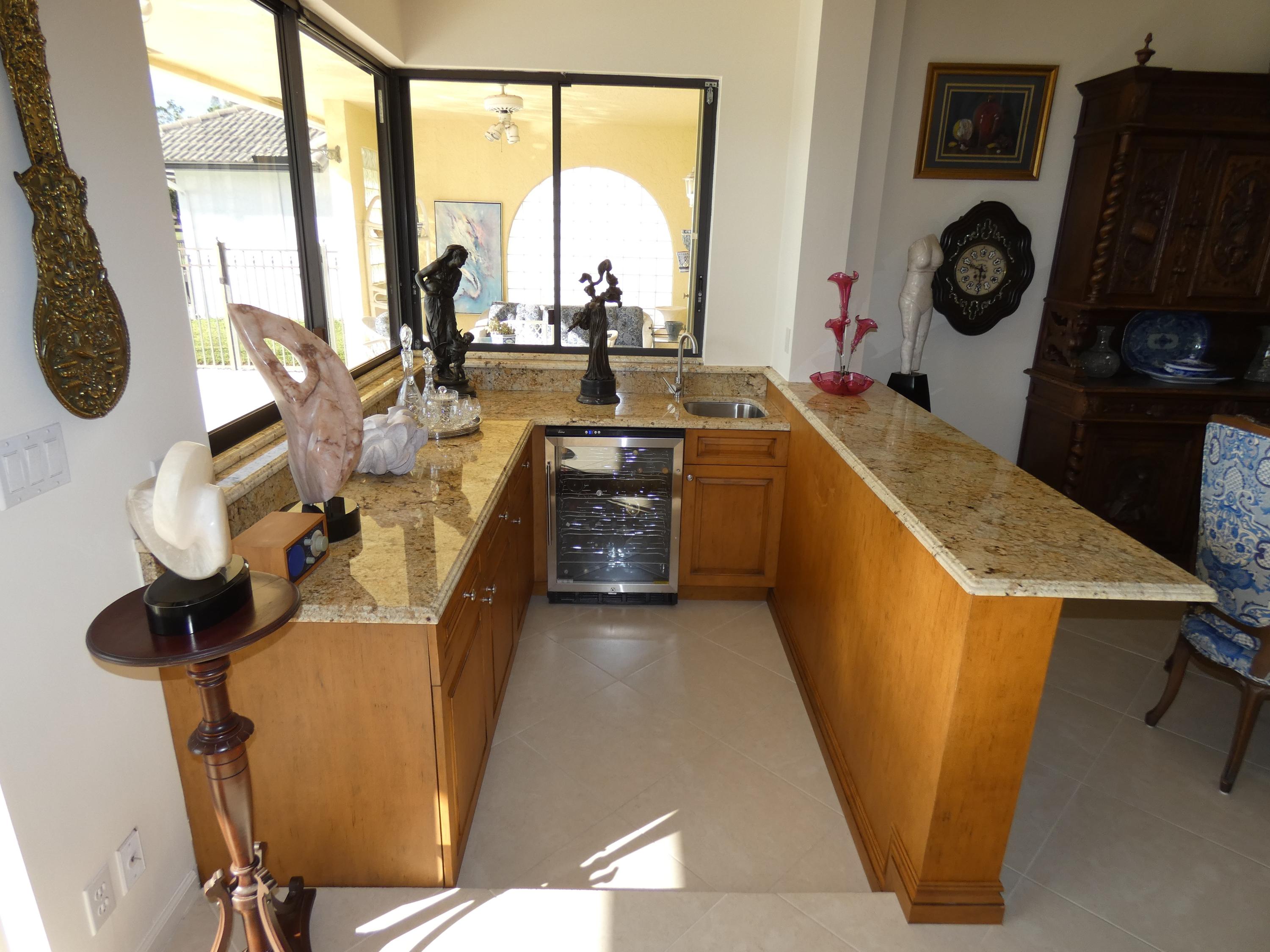 10164 Canoe Brook Circle Boca Raton, FL 33498 - Photo 10 of 29 LR2