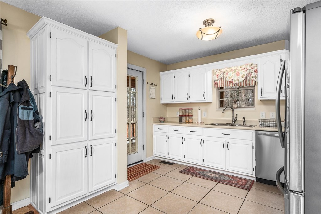 334 Farmer Road Quebeck, TN 38579 - Photo 16 of 58 Gallery Image 16