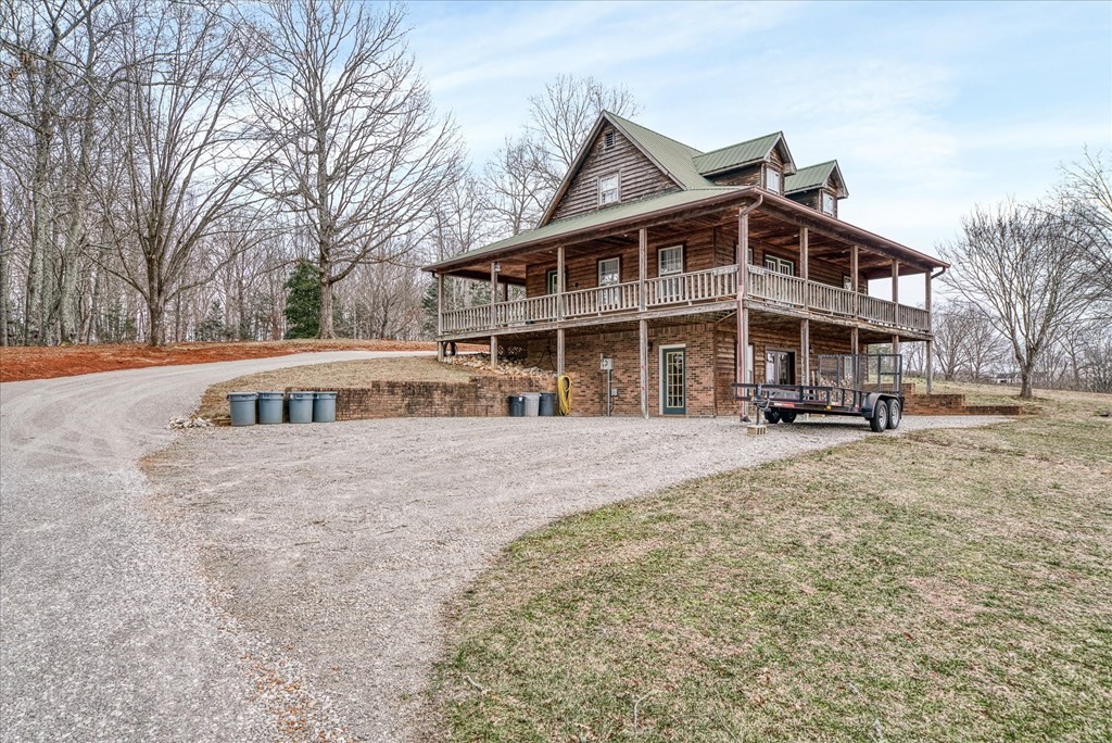 334 Farmer Road Quebeck, TN 38579 - Photo 3 of 58 Gallery Image 3