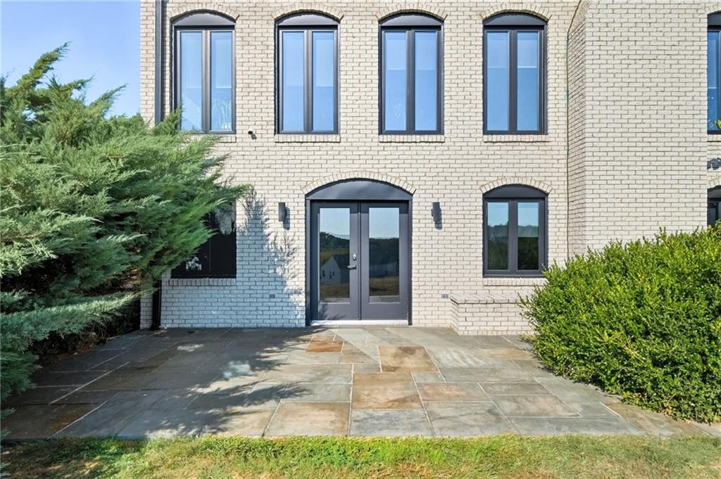 2460 Nicholson Road Sewickley, PA 15143 - Photo 43 of 50 a front view of a house with garden