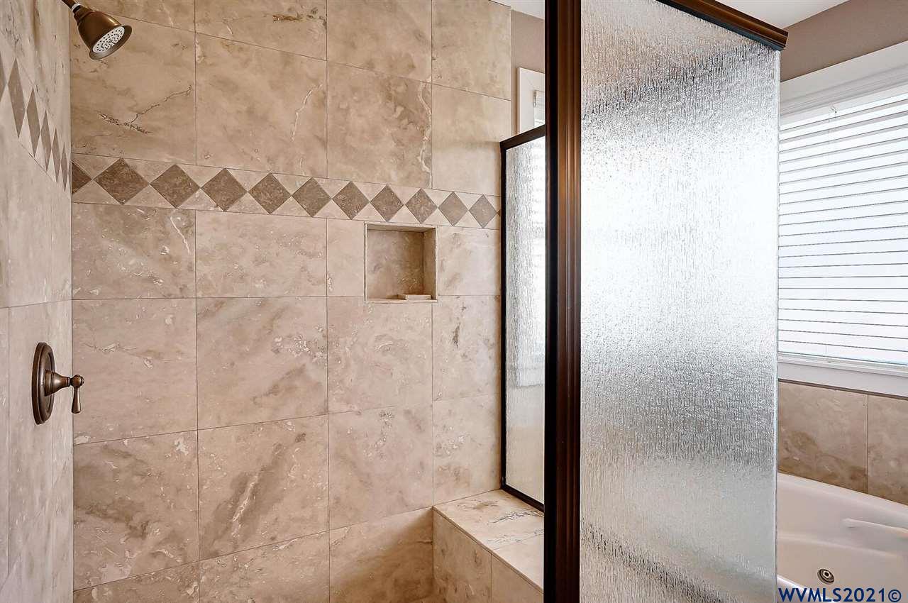 1122 Southwest Forestry Lane Dallas, OR 97338 - Photo 27 of 40 Gallery Image 27