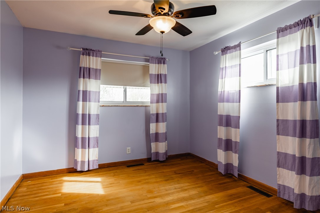 371 Ridgeway Avenue Washington, WV 26181 - Photo 13 of 27