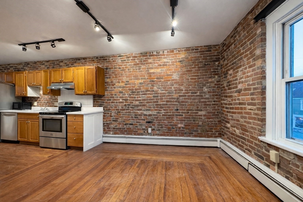 206 Derby Street, Unit 2R Salem, MA 01970 - Photo 3 of 14