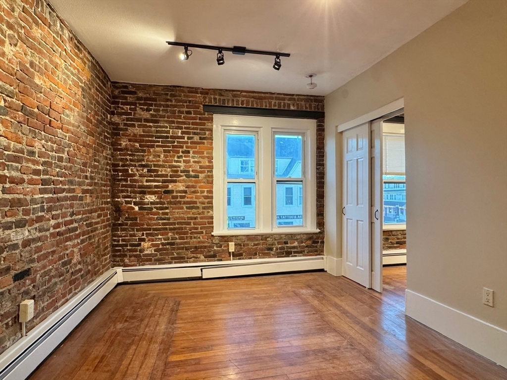 206 Derby Street, Unit 2R Salem, MA 01970 - Photo 6 of 14