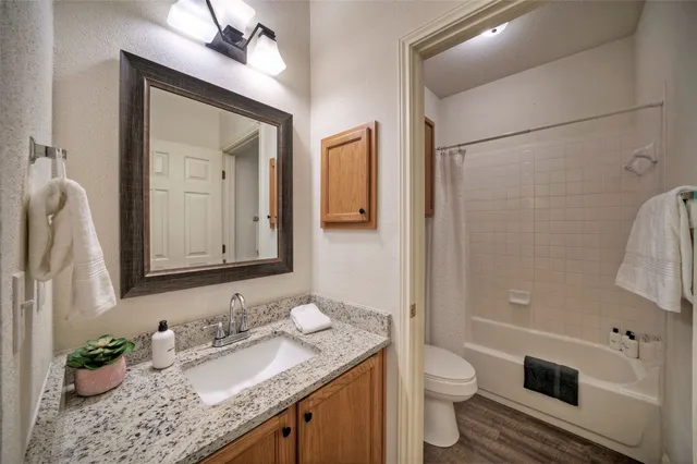 $2,900 | 301 Windridge Village Cove, Georgetown, TX 78626