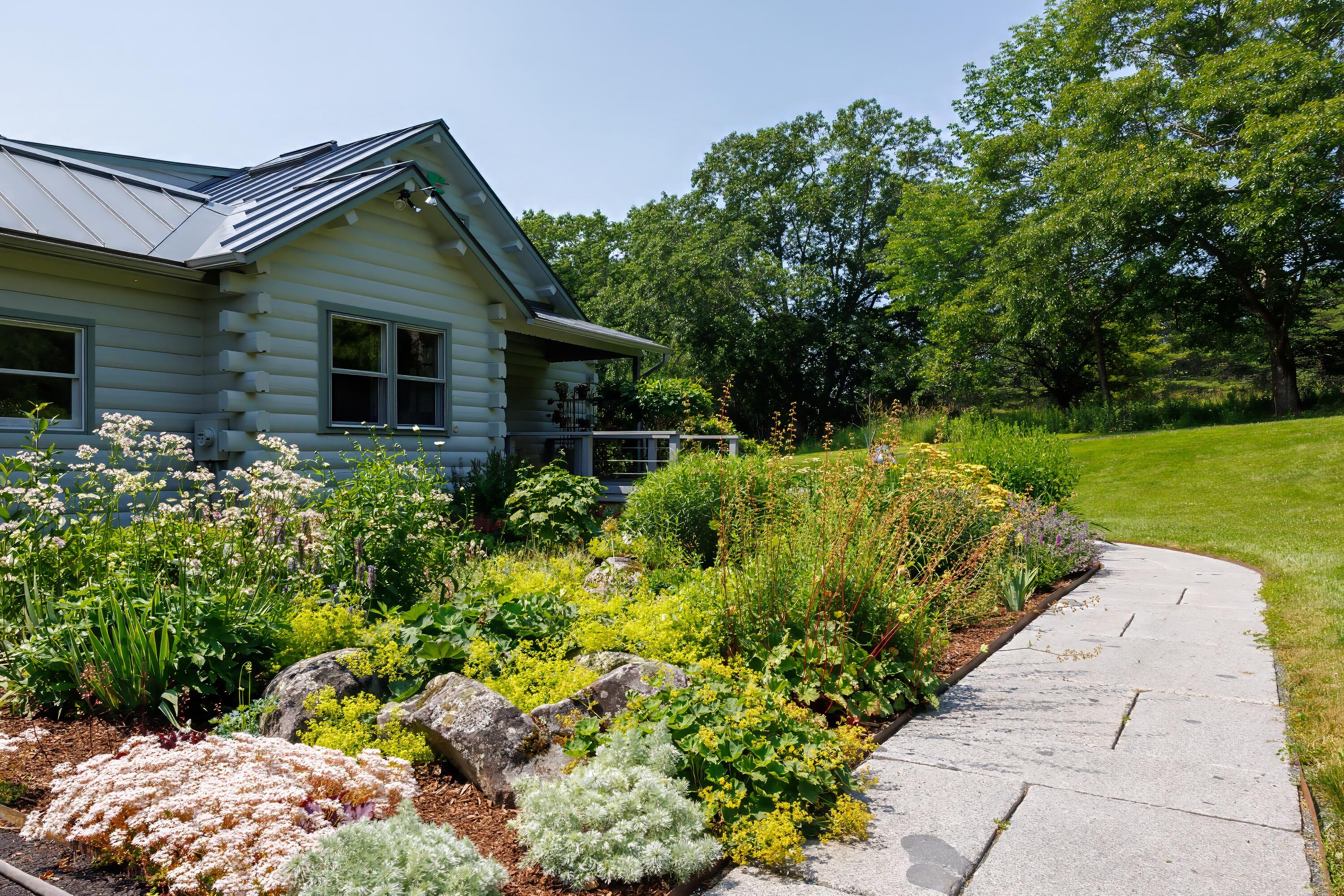 178 Johnson Point Road Penobscot, ME 04476 - Photo 9 of 108 front walk way