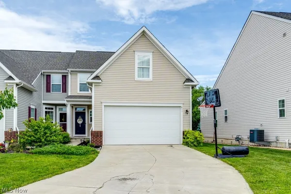 $299,000 | 811 Robinson Drive, LaGrange, OH 44050
