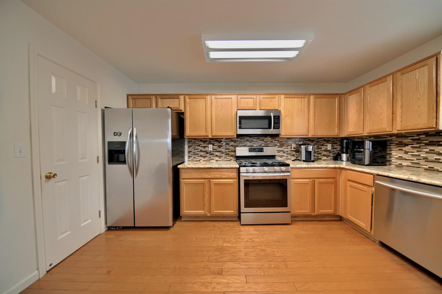 433 Sanderling Drive Patterson, CA 95363 - Photo 15 of 55