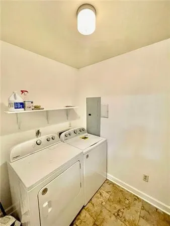 $130,000 | 717 Heavens Drive, Unit 3, Mandeville, LA 70471