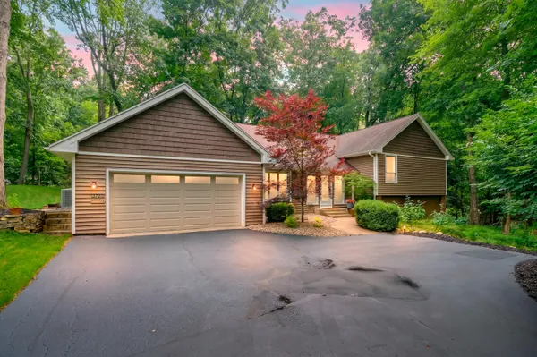 $699,000 | 3720 Blackberry Lane, Kalamazoo, MI 49008