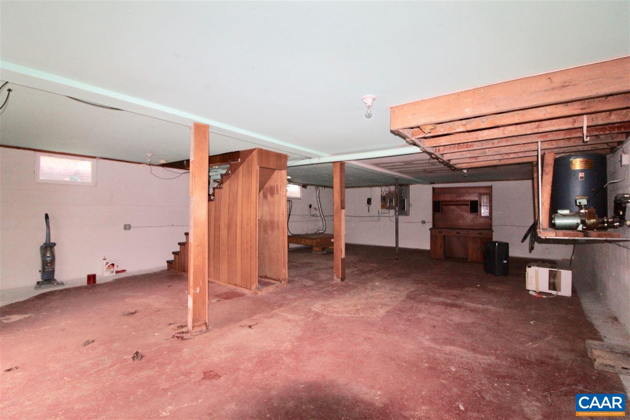 9785 Poindexter Road Louisa, VA 23093 - Photo 14 of 20 Gallery Image 14