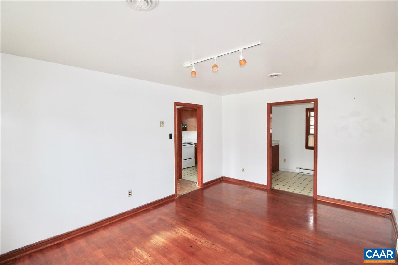 9785 Poindexter Road Louisa, VA 23093 - Photo 2 of 20 Gallery Image 2