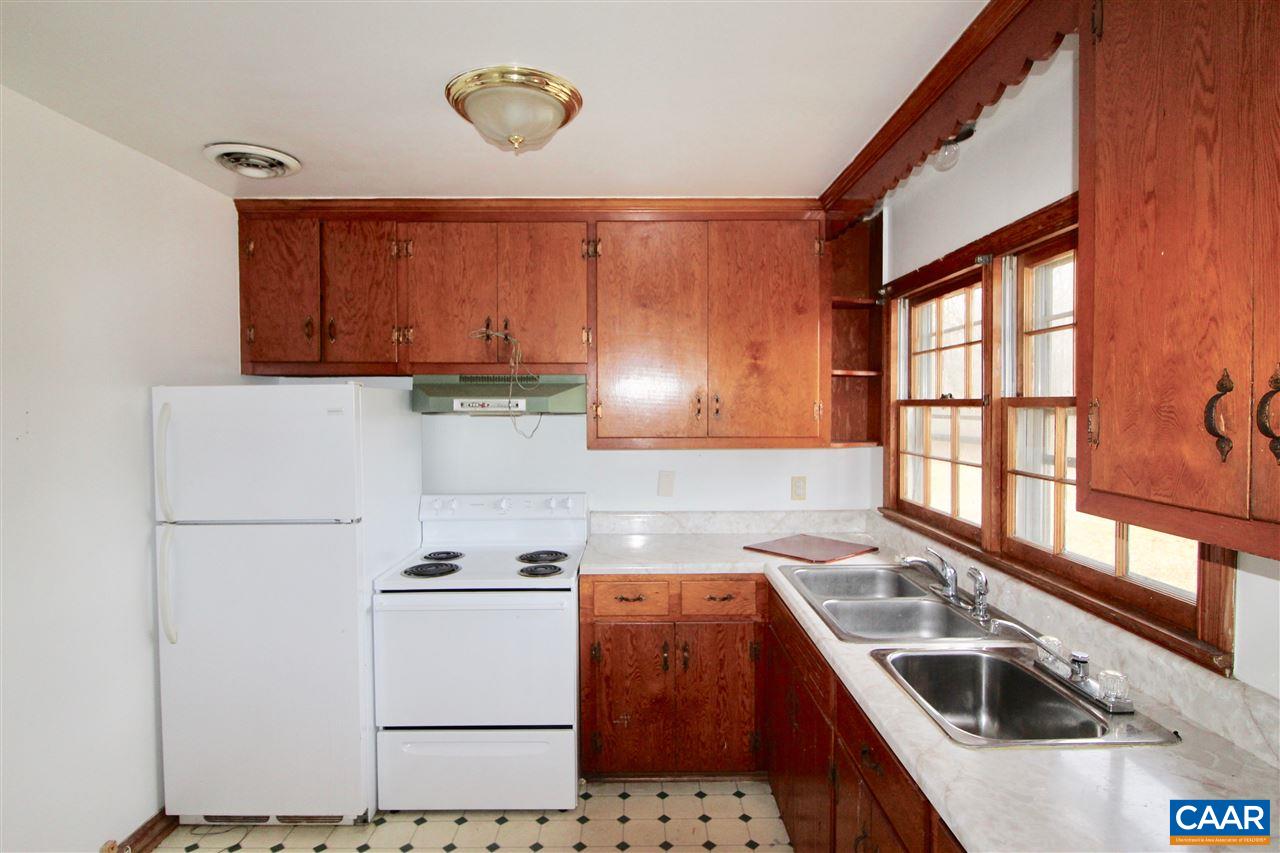 9785 Poindexter Road Louisa, VA 23093 - Photo 7 of 20 Gallery Image 7