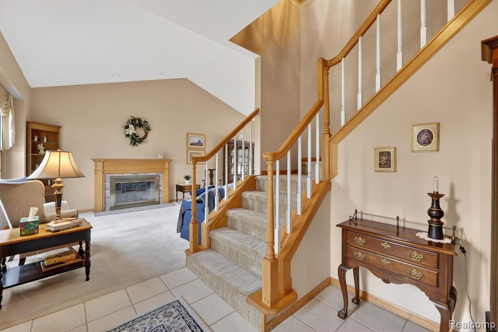 7798 Lee Road Brighton, MI 48116 - Photo 5 of 49