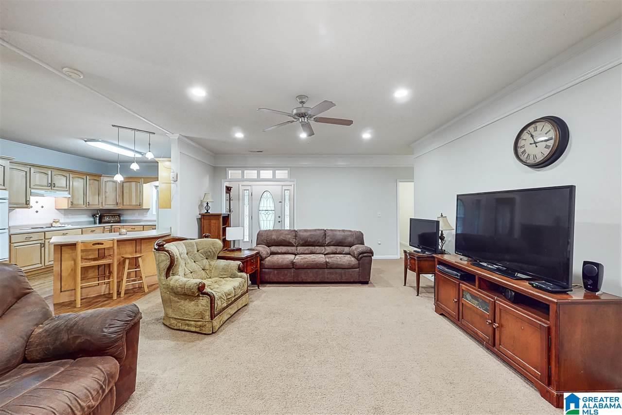 530 Putman Road Oneonta, AL 35121 - Photo 6 of 48
