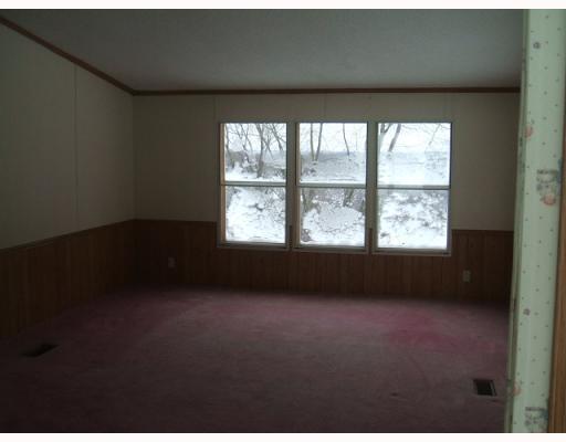 802 Geyer Road Pittsburgh, PA 15212 - Photo 7 of 11 Den/Family/Great Room.