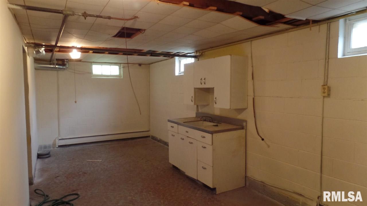 1930 East Truitt Road Chillicothe, IL 61523 - Photo 11 of 20 Gallery Image 11
